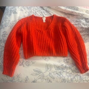 Beautiful H&M red/orange slightly cropped sweater